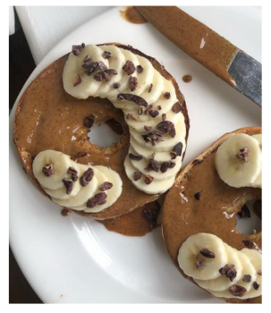 receitas de frutas - bagel de banana 